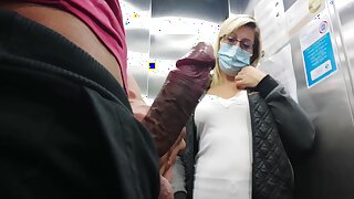 I Take My Cock Out Discreetly In The Elevator Of The Hotel, This Young Bourgeois Has Seen Everything She Is Shocked To Get In This Elevator 5 Min